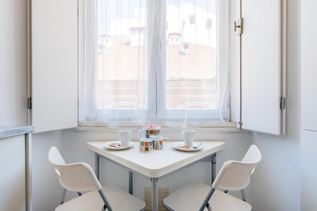 ליסבון Chiado Prime Camoes Apartment מראה חיצוני תמונה