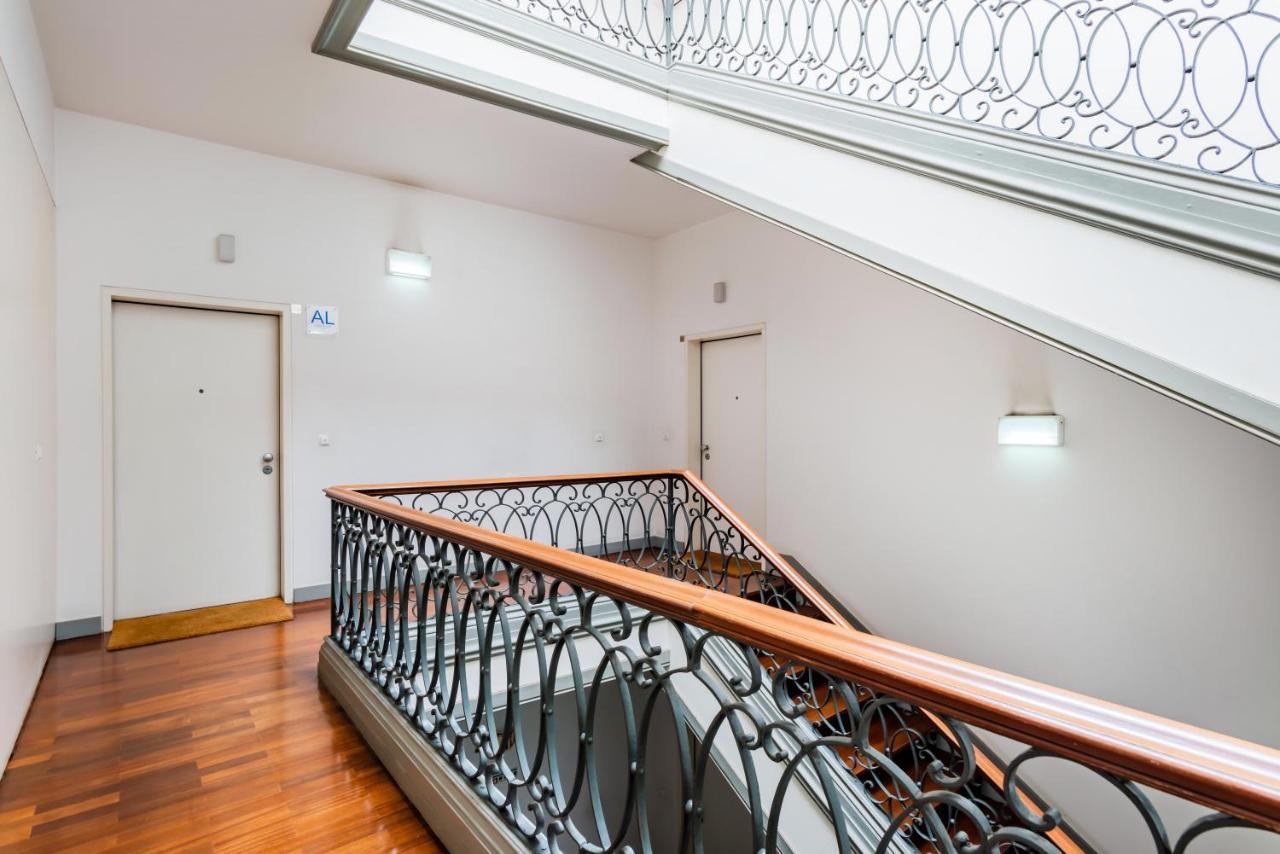 ליסבון Chiado Prime Camoes Apartment מראה חיצוני תמונה